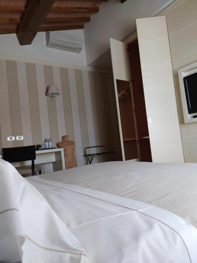 Hotel Molo73 Empoli Esterno foto