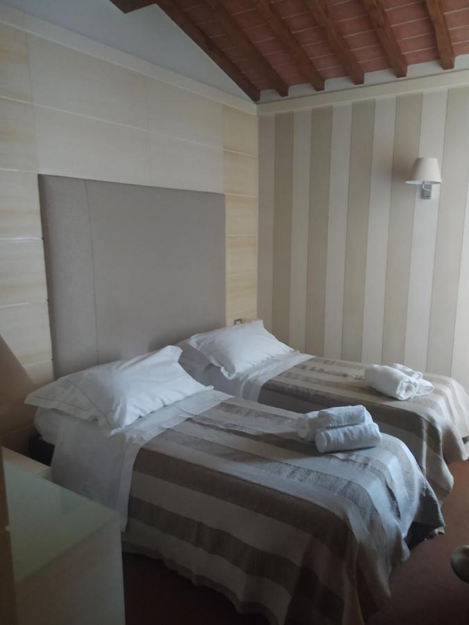 Hotel Molo73 Empoli Esterno foto